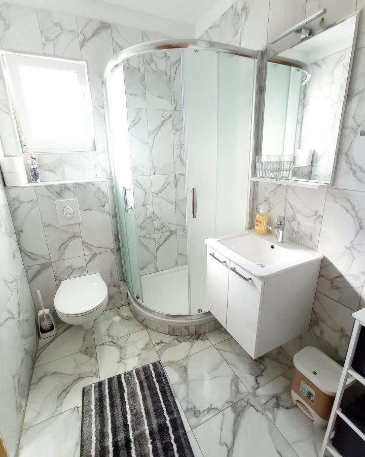 Casa Del Olivo Apartment Tučepi Екстериор снимка